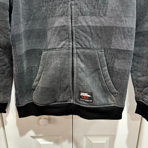 NO FEAR Boy’s Warm Fuzzy Striped Zip Up Hoodie Jacket - gray & black, size L - Picture 3 of 8
